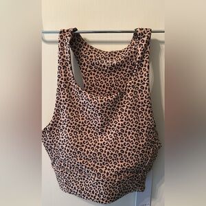 Sport bra cheetah size M